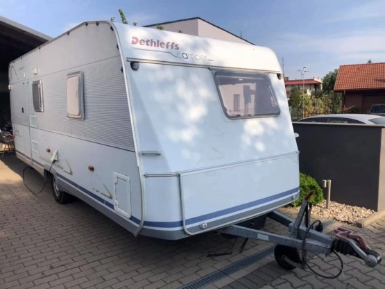                         Przyczepa Dethleffs 6 osób, DMC 1500 kg, rok 1998, przedsionek, Leszno - zdjęcie 1
                        