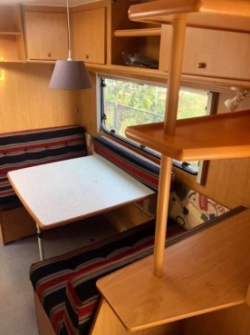                         Przyczepa Dethleffs 6 osób, DMC 1500 kg, rok 1998, przedsionek, Leszno - zdjęcie 7
                        