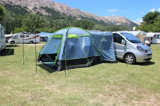                         Renault Trafic mini kamper, bus 9 osób w świtenym stanie - zdjęcie 4
                        