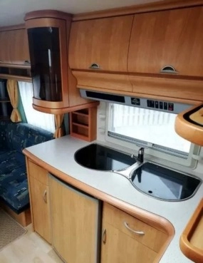                         Sprzedam przyczepa kempingowa HOBBY - zdjęcie 6
                        