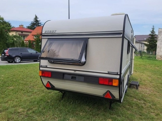                         Przyczepa kempingowa Hobby 450 - zdjęcie 14
                        