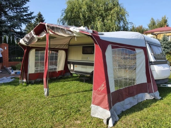                         Przyczepa kempingowa Hobby 450 - zdjęcie 19
                        