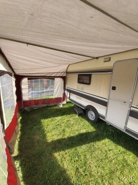                         Przyczepa kempingowa Hobby 450 - zdjęcie 4
                        