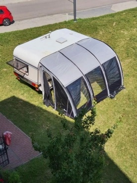                         Przyczepa kempingowa Hobby 450 - zdjęcie 9
                        