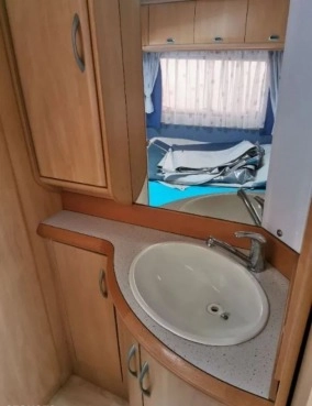                         Hobby 500 KMFE, 2006 r. - zdjęcie 15
                        