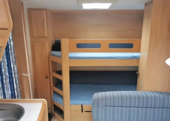                         Hobby 500 KMFE, 2006 r. - zdjęcie 22
                        