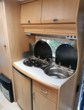                         Hobby 500 KMFE, 2006 r. - zdjęcie 25
                        