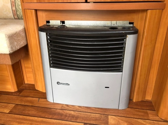                         Hobby 570 SMF Hobby 570 SMF UK Collection - zdjęcie 13
                        