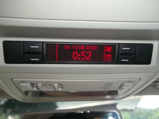                         VOLKSWAGEN T5 4X4 4 Motion Van Off Trawel Kamper long - zdjęcie 14
                        