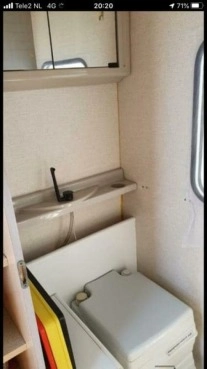                         Przyczepa CARAVELAIR BAMBA 330 z przedsionkiem - zdjęcie 2
                        