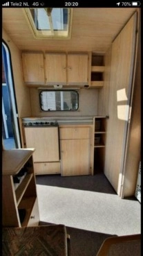                         Przyczepa CARAVELAIR BAMBA 330 z przedsionkiem - zdjęcie 7
                        