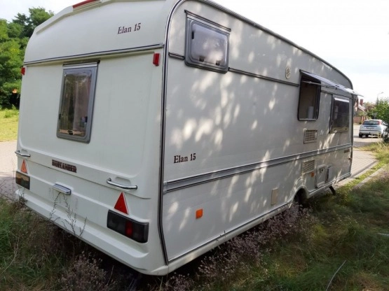                         Przyczepa Bucanner Elan 15 - zdjęcie 1
                        
