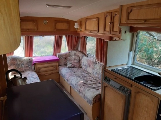                         Przyczepa Bucanner Elan 15 - zdjęcie 26
                        