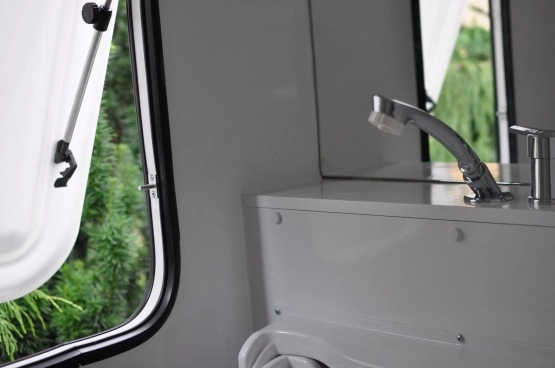                         NOWA model N-Cross 4 osobowa Łóżko piętrowe Toaleta Prysznic Ciepła woda dostępna od ręki Super Cena - zdjęcie 14
                        