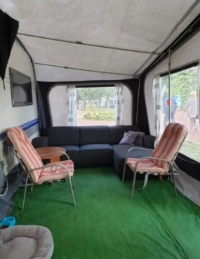                         Hobby Exclusive 560 - zdjęcie 13
                        