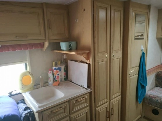                         Przyczepa Compass Connoiseur 400/2. Rok 1998 - zdjęcie 7
                        