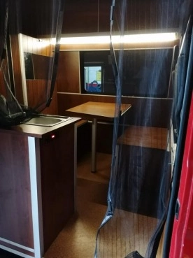                         Kamper Citroen Jumper L4H3 - zdjęcie 15
                        