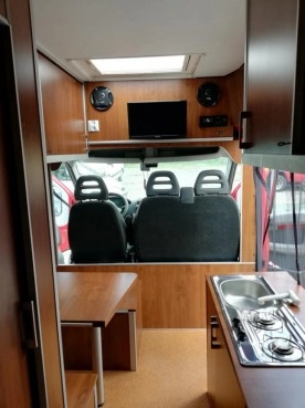                         Kamper Citroen Jumper L4H3 - zdjęcie 5
                        