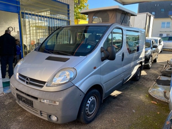                         Opel Vivaro baza na kampera - zdjęcie 1
                        