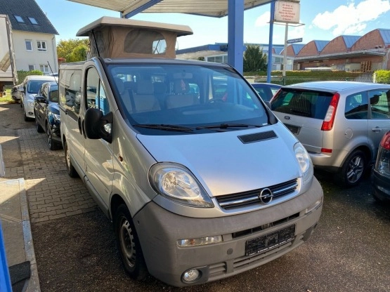                         Opel Vivaro baza na kampera - zdjęcie 9
                        