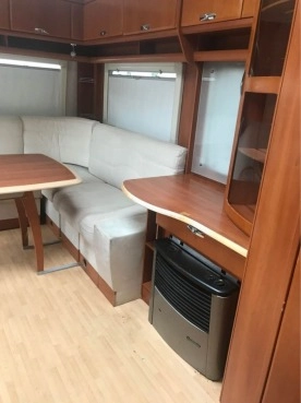                         Przyczepa Tabbert Puccini 2007 r. - zdjęcie 9
                        