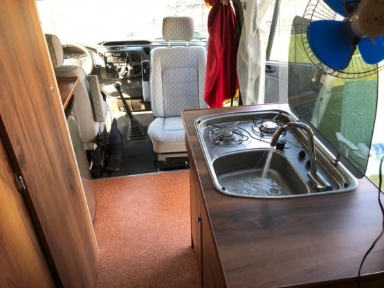                         Kamper Ford Transit - zdjęcie 15
                        