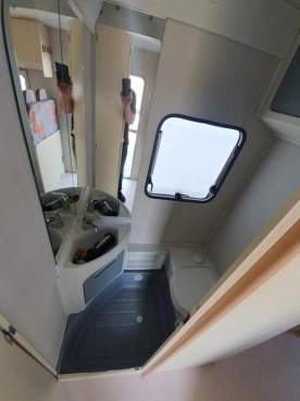                         Fiat Ducato Riviera 2.5 D 1996 rok - zdjęcie 6
                        