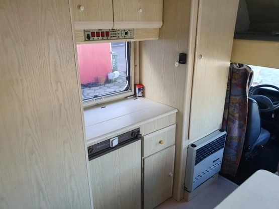                         Fiat Ducato Riviera 2.5 D 1996 rok - zdjęcie 7
                        