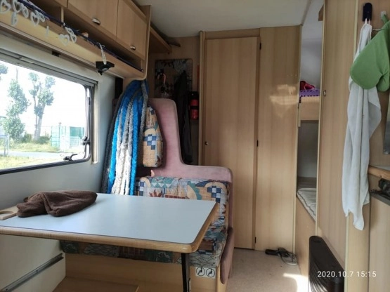                         Kamper Fiat Ducato II 2.8 JTD, klimatyzacja, 1997 r. - zdjęcie 3
                        