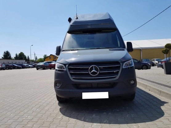                         Kamper * Stan idealny * Bogate wyposażenie * Panel słoneczny - zdjęcie 3
                        