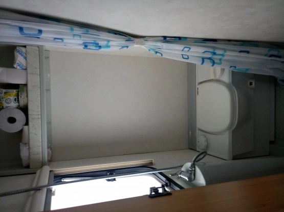                         Sprzedam przyczepę kempingową Adria Adora 562up - zdjęcie 10
                        