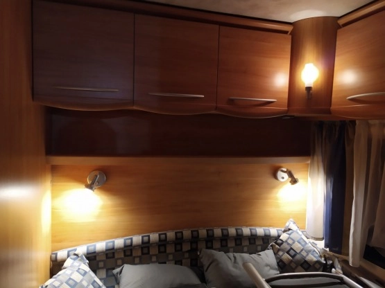                         Sprzedam przyczepę kempingową Adria Adora 562up - zdjęcie 11
                        