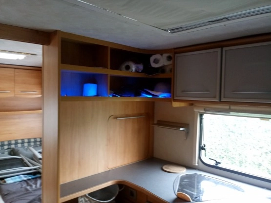                         Sprzedam przyczepę kempingową Adria Adora 562up - zdjęcie 7
                        