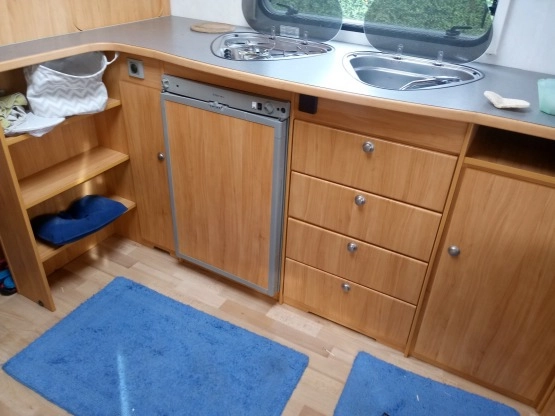                         Sprzedam przyczepę kempingową Adria Adora 562up - zdjęcie 8
                        