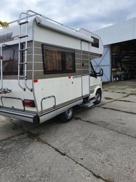                         Kamper Hymer 1,9D - zdjęcie 5
                        