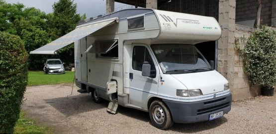                         Camper Fiat Ducato 2.5 TD 96 rok Mobilvetta - zdjęcie 10
                        