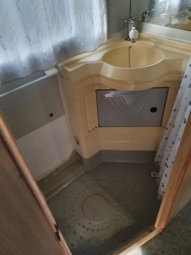                         Camper Fiat Ducato 2.5 TD 96 rok Mobilvetta - zdjęcie 8
                        