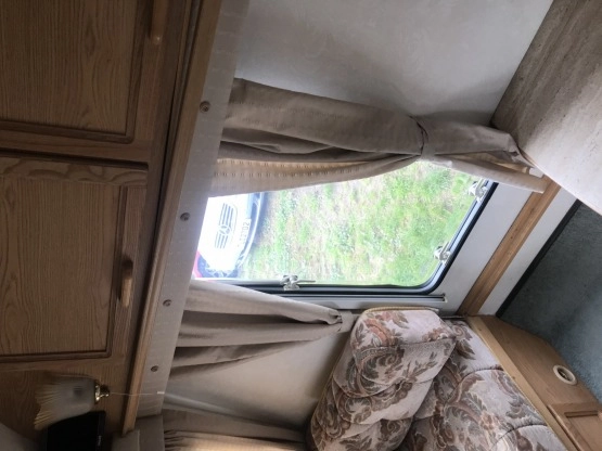                         Avondale - zdjęcie 11
                        