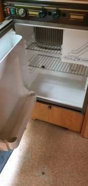                         Przyczepa Caravelair z 1995 r. - zdjęcie 10
                        