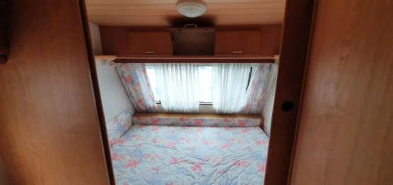                         Przyczepa Caravelair z 1995 r. - zdjęcie 2
                        