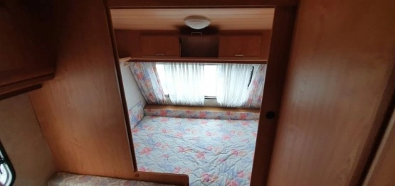                         Przyczepa Caravelair z 1995 r. - zdjęcie 5
                        