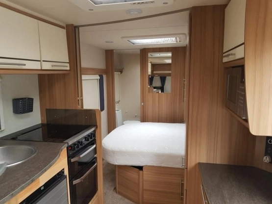                         Przyczepa Lunar 574, 2017 rok, solary - zdjęcie 7
                        