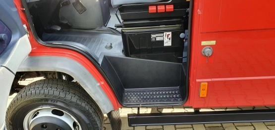                         Mercedes Vario z 1998 r. Wyjątkowa baza pod kampera! - zdjęcie 14
                        