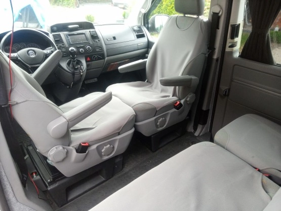                         VW T5 kamper - zdjęcie 12
                        