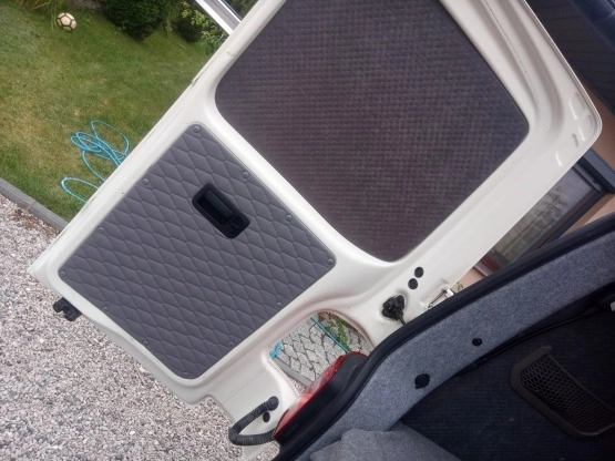                         VW T5 kamper - zdjęcie 3
                        