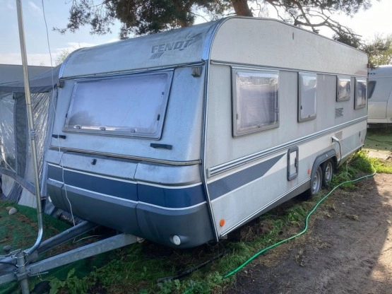                         Przyczepa Fendt Joker E 615 TM, rok prod. 1994, DMC 1500 kg - zdjęcie 1
                        