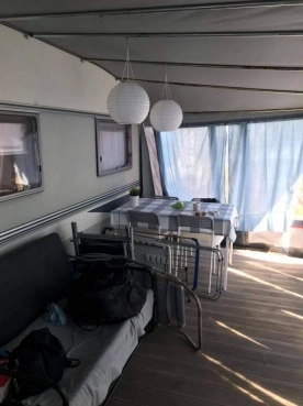                         Przyczepa Fendt Joker E 615 TM, rok prod. 1994, DMC 1500 kg - zdjęcie 22
                        