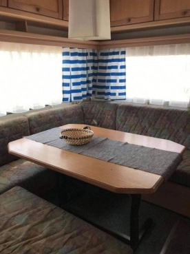                         Przyczepa Fendt Joker E 615 TM, rok prod. 1994, DMC 1500 kg - zdjęcie 2
                        