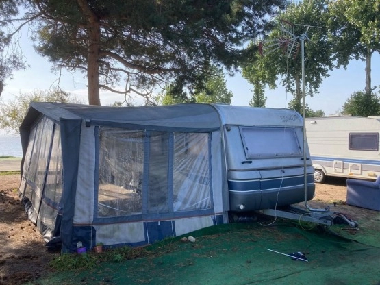                         Przyczepa Fendt Joker E 615 TM, rok prod. 1994, DMC 1500 kg - zdjęcie 4
                        