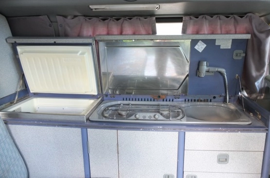                         VW T4 Westfalia 1994 - zdjęcie 3
                        